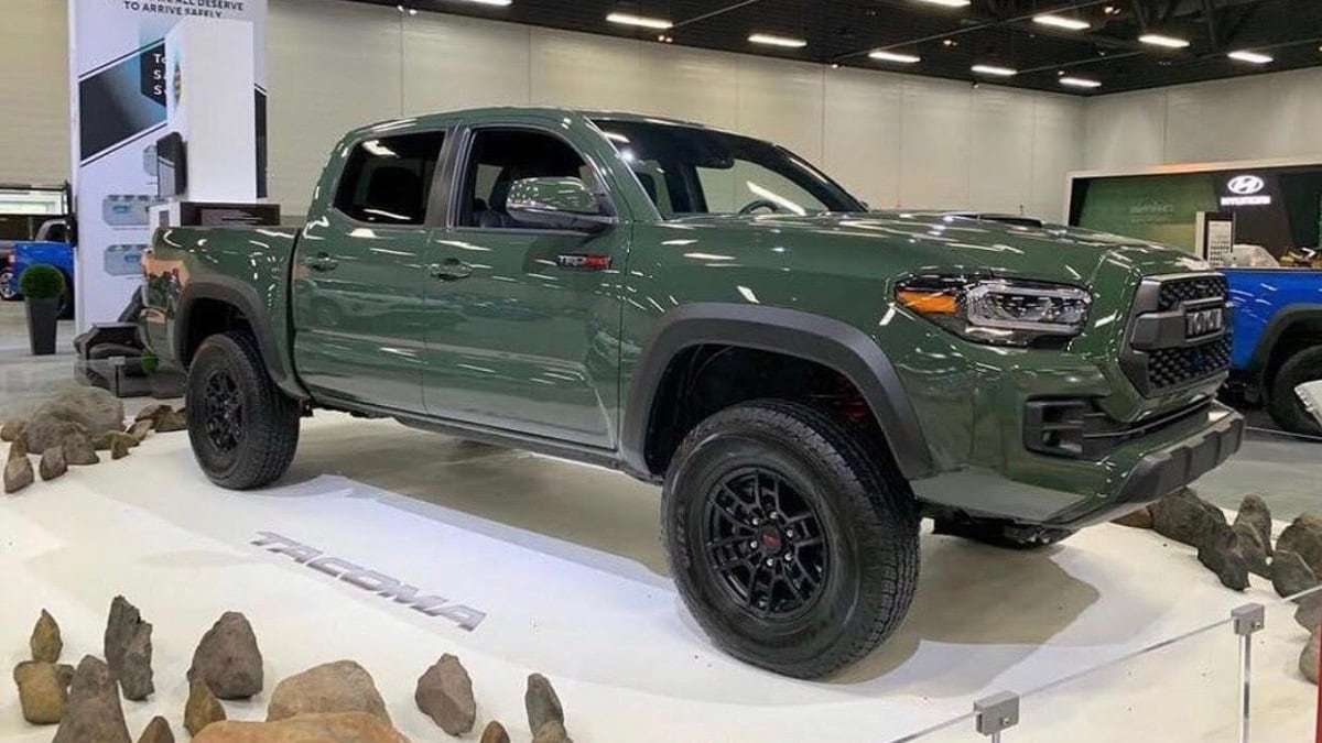 2020 Toyota Tacoma TRD Pro Army Green profile view