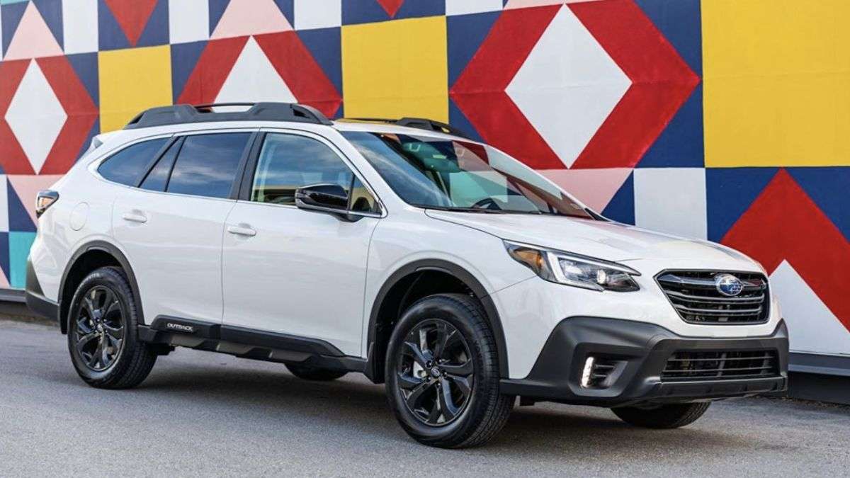 2021 Subaru Outback, 2021 Subaru Crosstrek