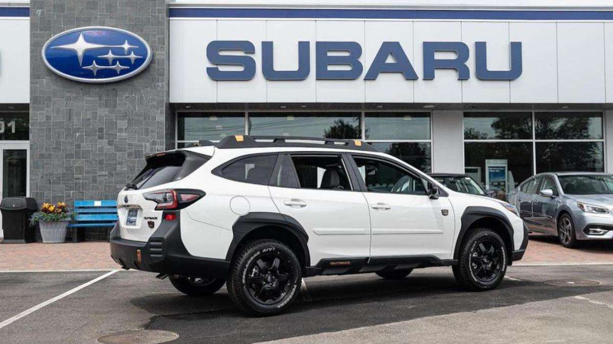 2022 Subaru Outback, Outback Wilderness features, specs, pricing