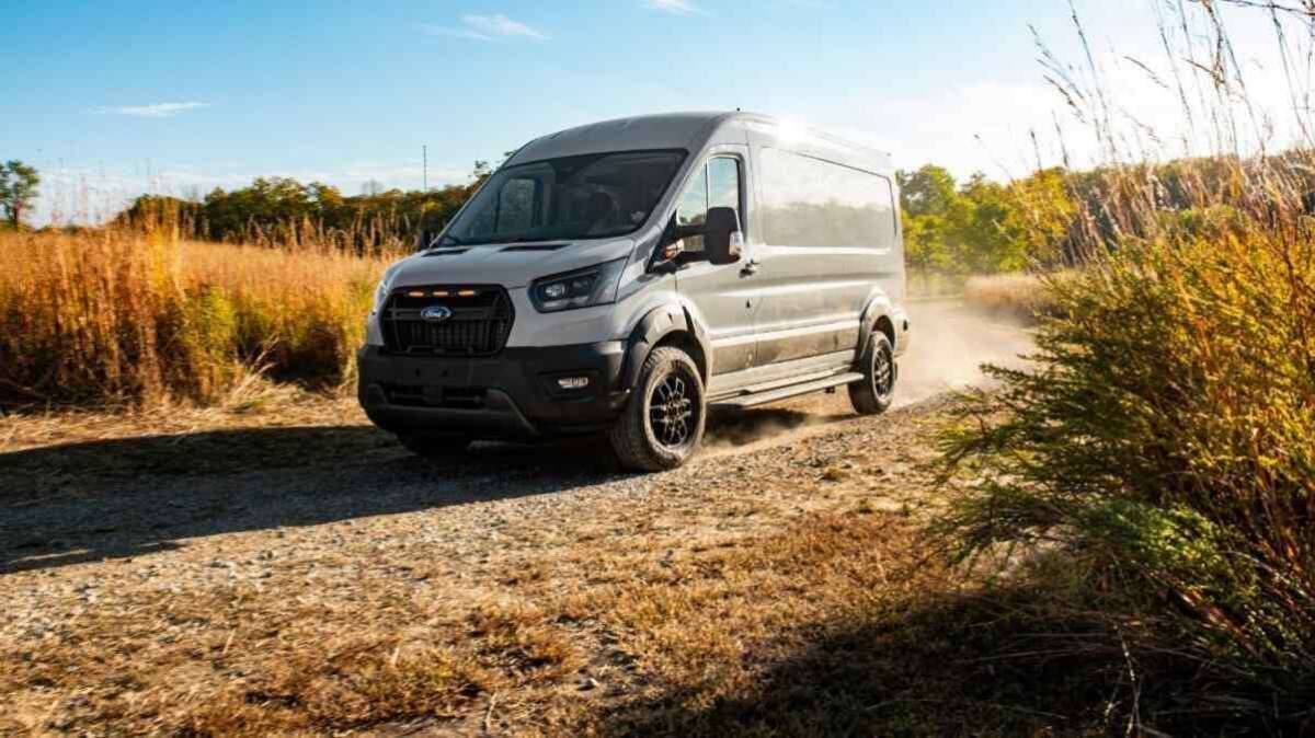 Ford Officially Introduces Transit Trail Van, Adding New Off-Roading Possibility