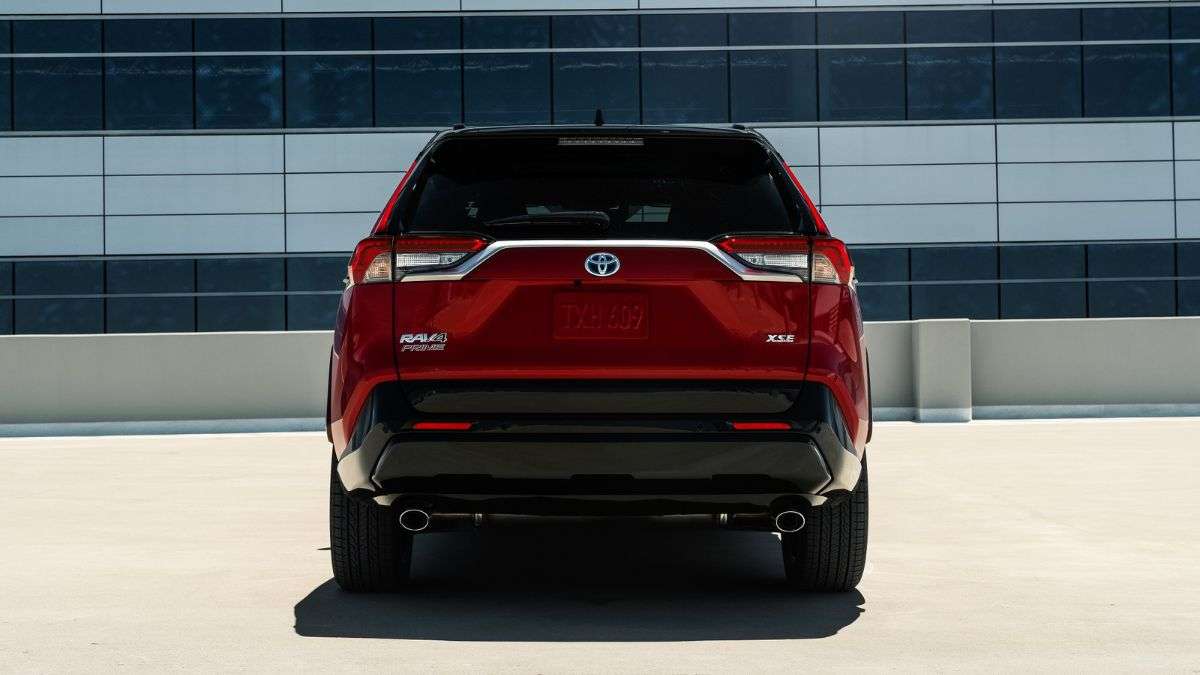 Explore the Powerful and Efficient 2023 Toyota RAV4 Prime - A Hybrid SUV with Electric Excellence