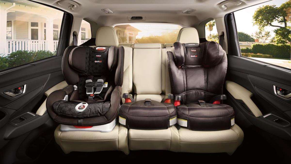 2023 Subaru Outback car seats
