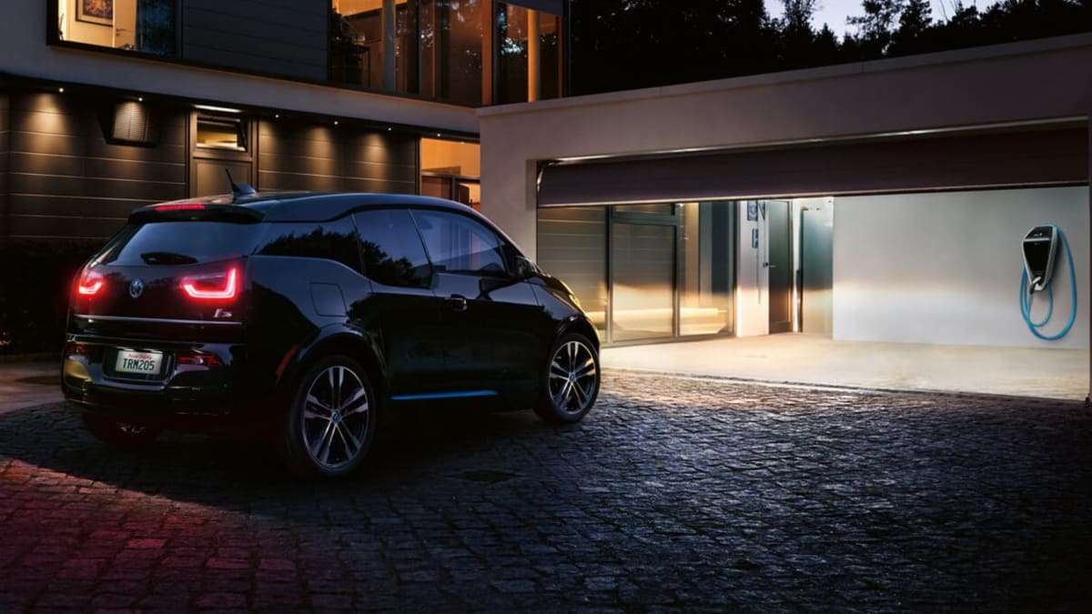 BMW i3 charging at home