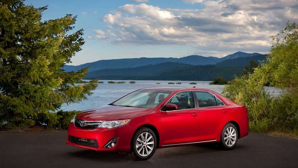 Used Toyota Camry vs. Used Honda Accord - Which is more reliable?