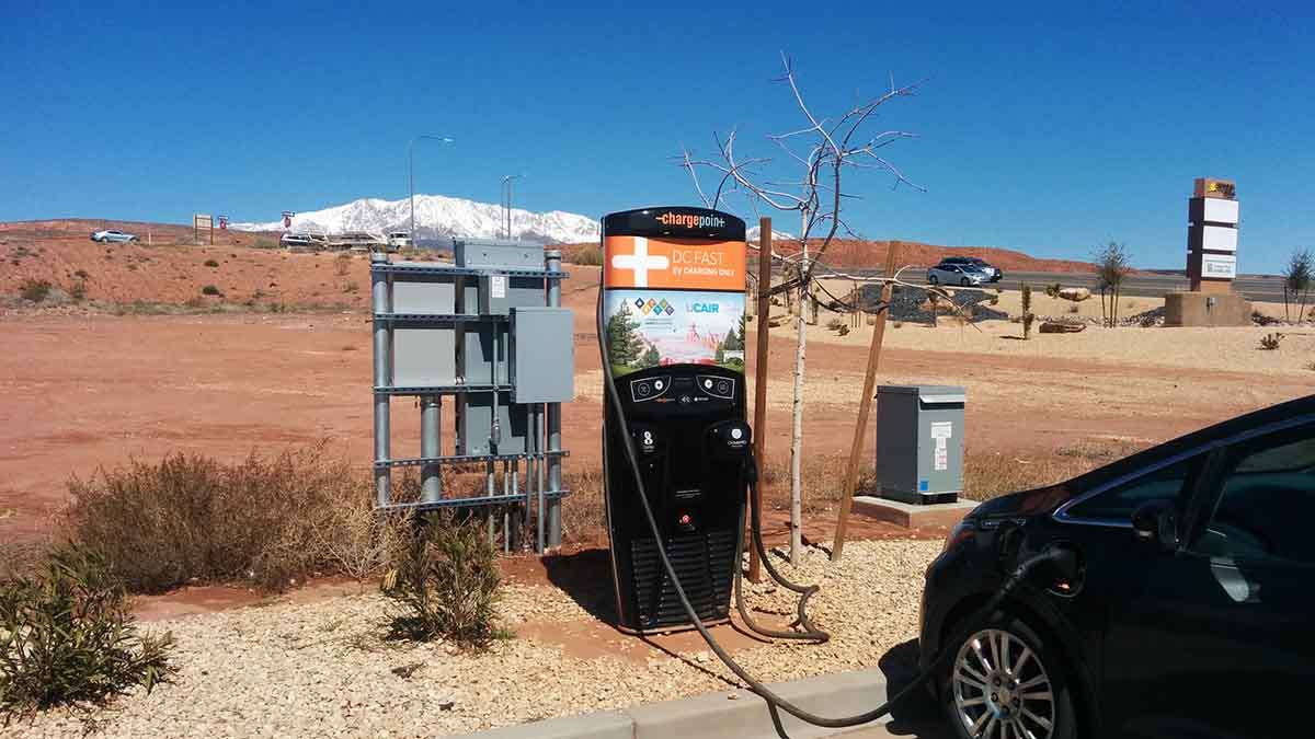 Charging Chevy Bolt EV ChargePoint Washington Utah
