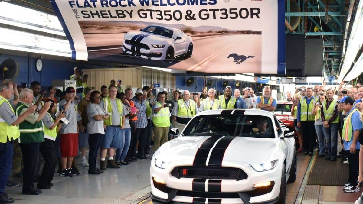 Ford Mustang Shelby GT350 at Flat Rock
