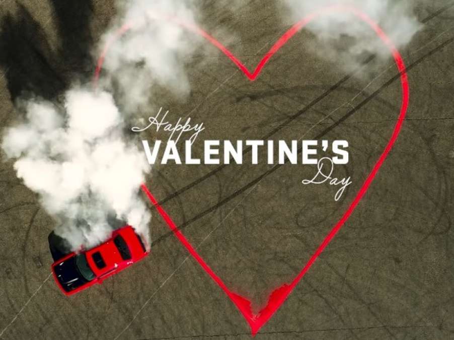 Dodge Challenger SRT Hellcat Valentine's Day Burnout