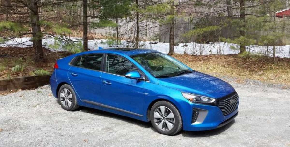 Which Hyundai Ioniq green car do you think we liked best?