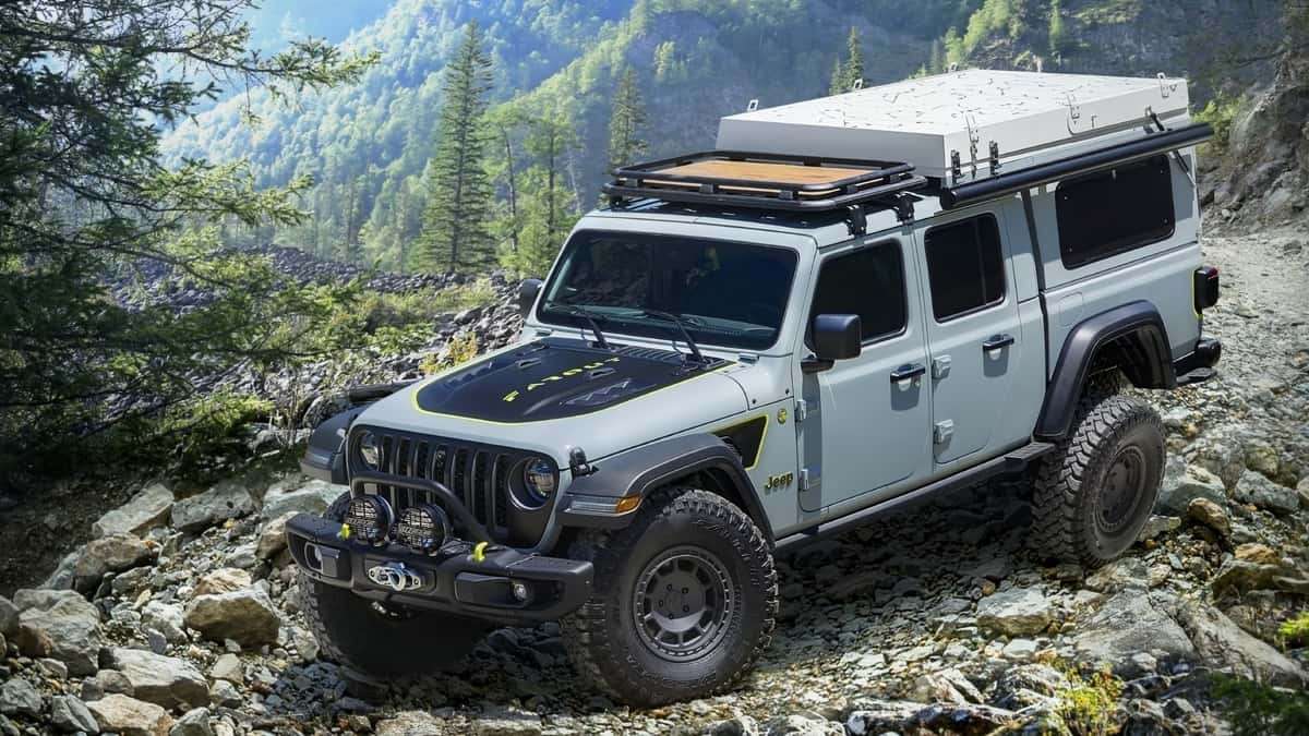 Jeep Gladiator Farout Overlander Concept