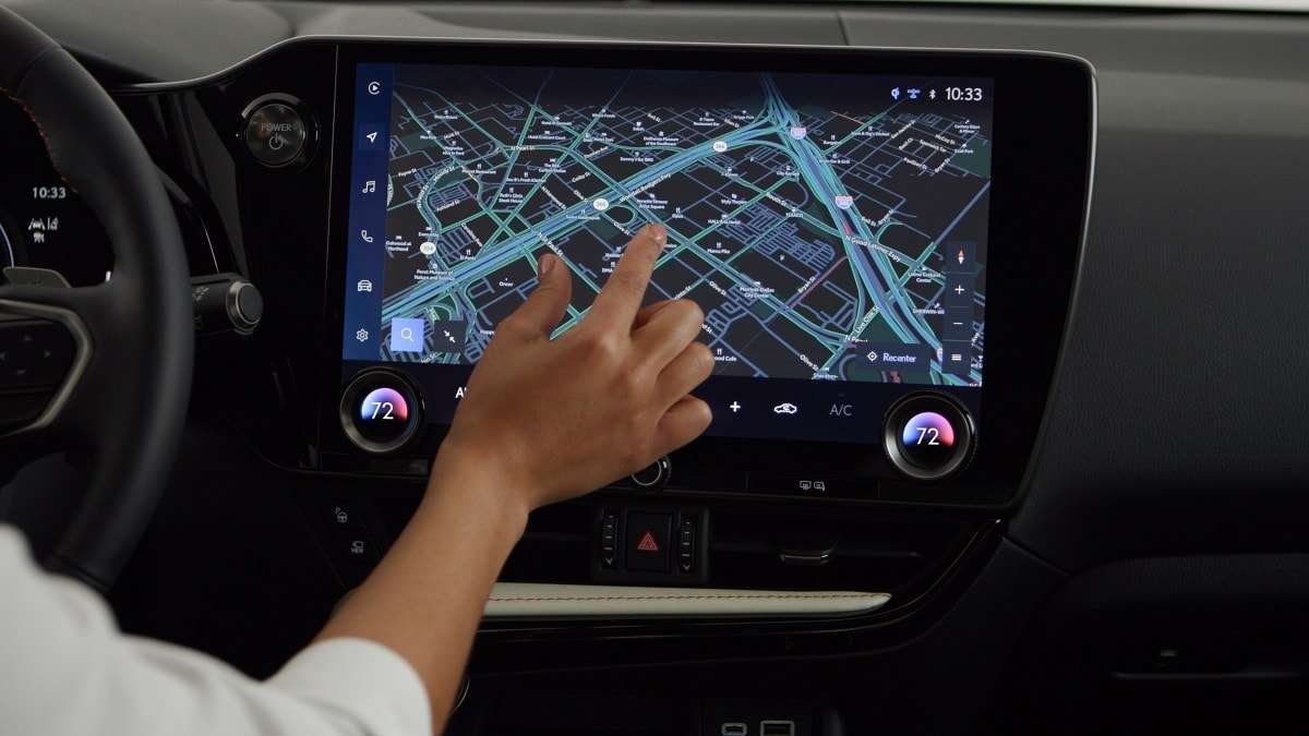 Lexus Interface touchscreen navigation