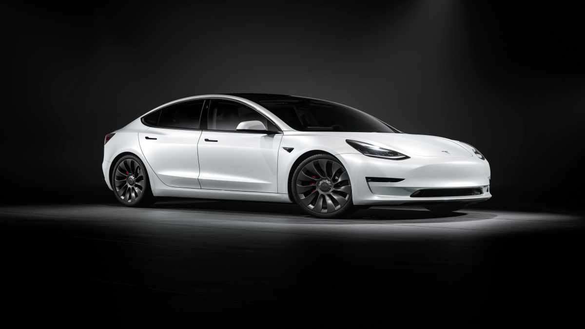 Used Tesla Model 3 Now Less than $33,000
