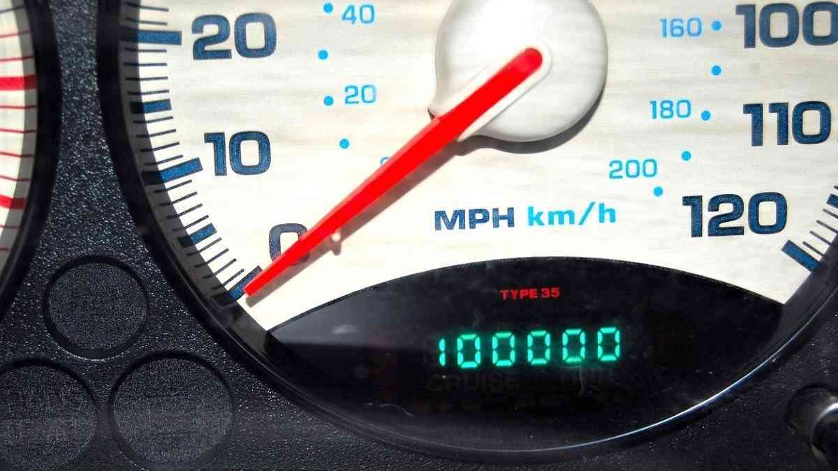 Odometer Scams on the Rise, Say Experts