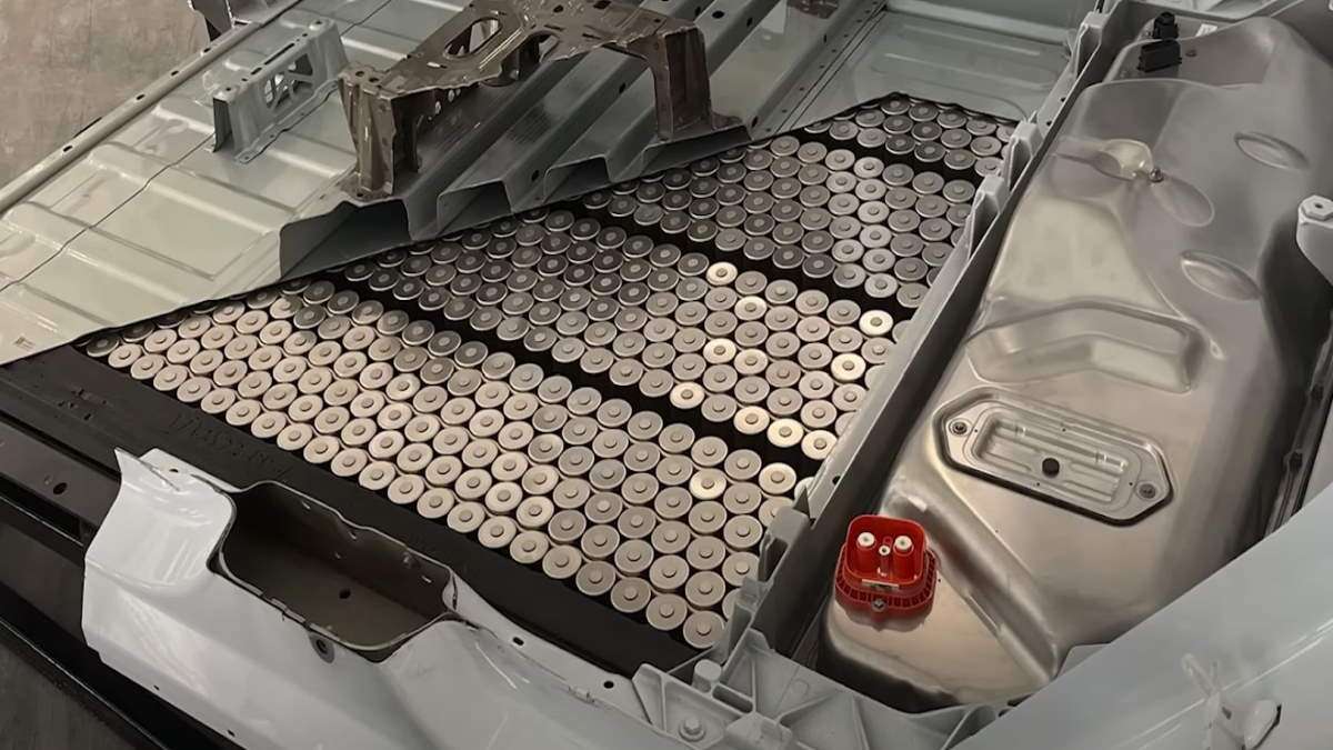 A Tesla Model Y 4680 Battery Range Upgrade