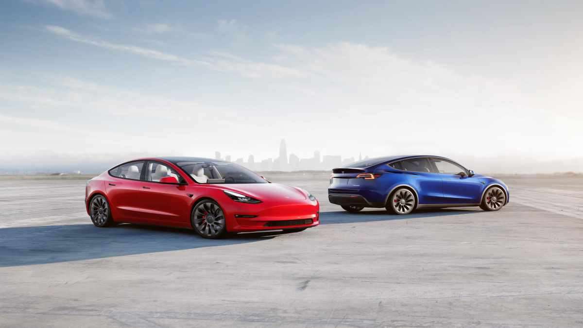 Tesla Beats Out BMW and Mercedes In Sales for 2022