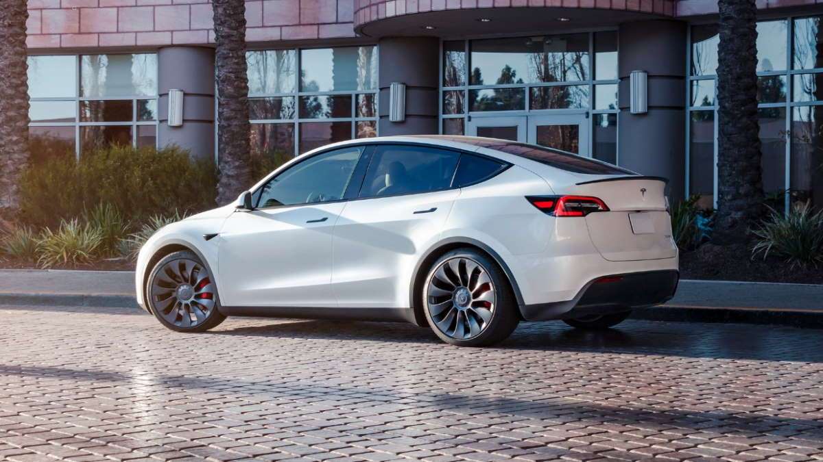 We Bought a 2021 Tesla Model Y
