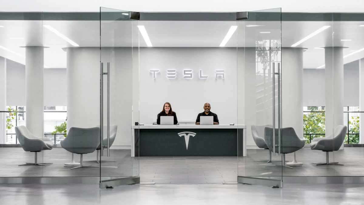 Tesla Building Powerful Litigation Team: Why They Are Doing It