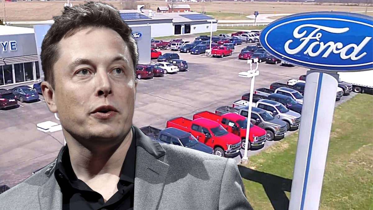 Tesla's online sales model vs Ford's sales model
