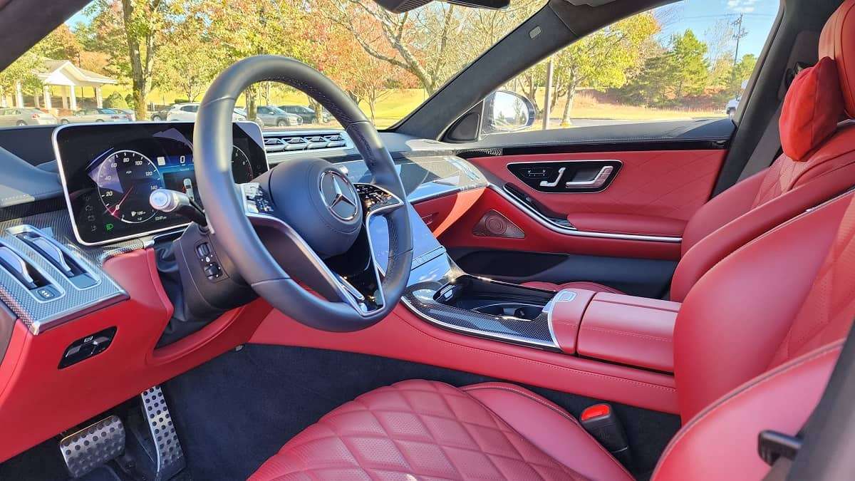 The 2022 Mercedes-Benz S580 Review: interior