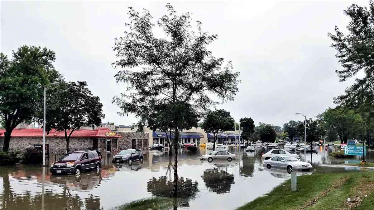 Flood of Flood-Damaged Cars Expected for Used Car Shoppers