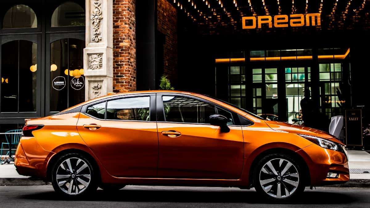 2020 Nissan Versa SR Review - Great value. 