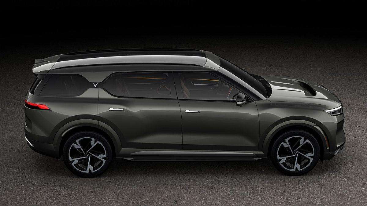 Image showing a side view of the VinFast VF9 seven-seat electric SUV
