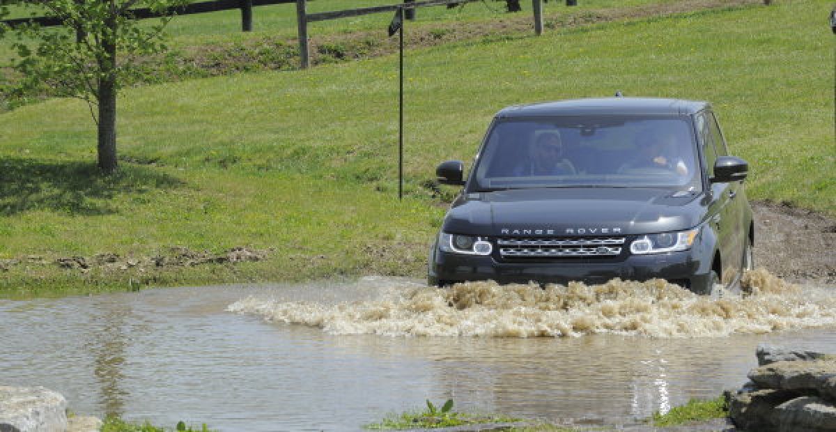 range rover offroad