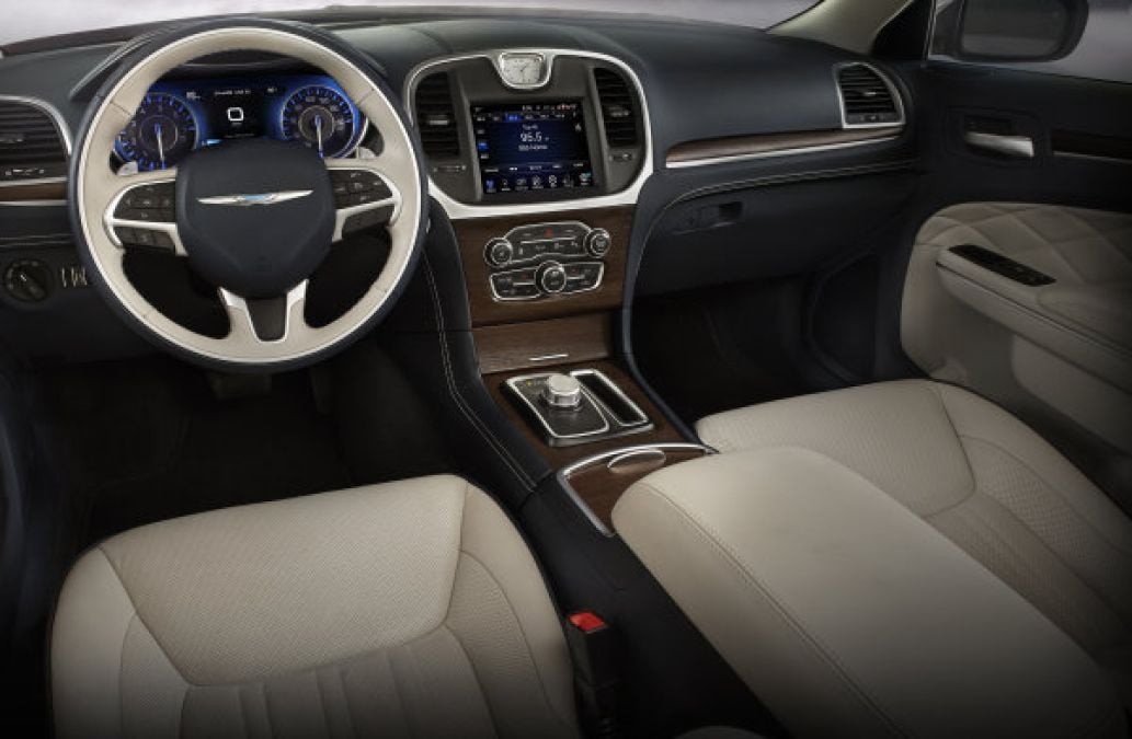 300c plat interior