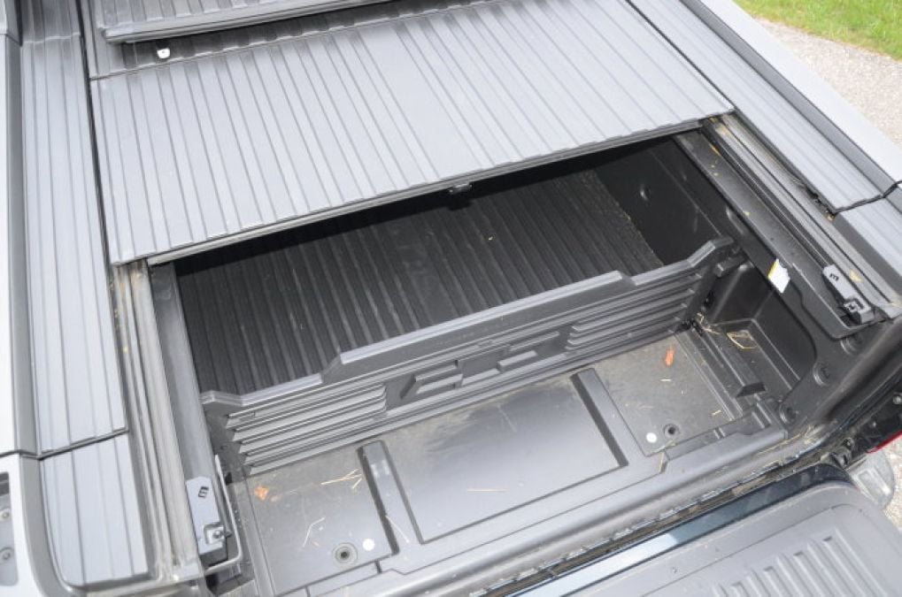 17 silverado tonneau