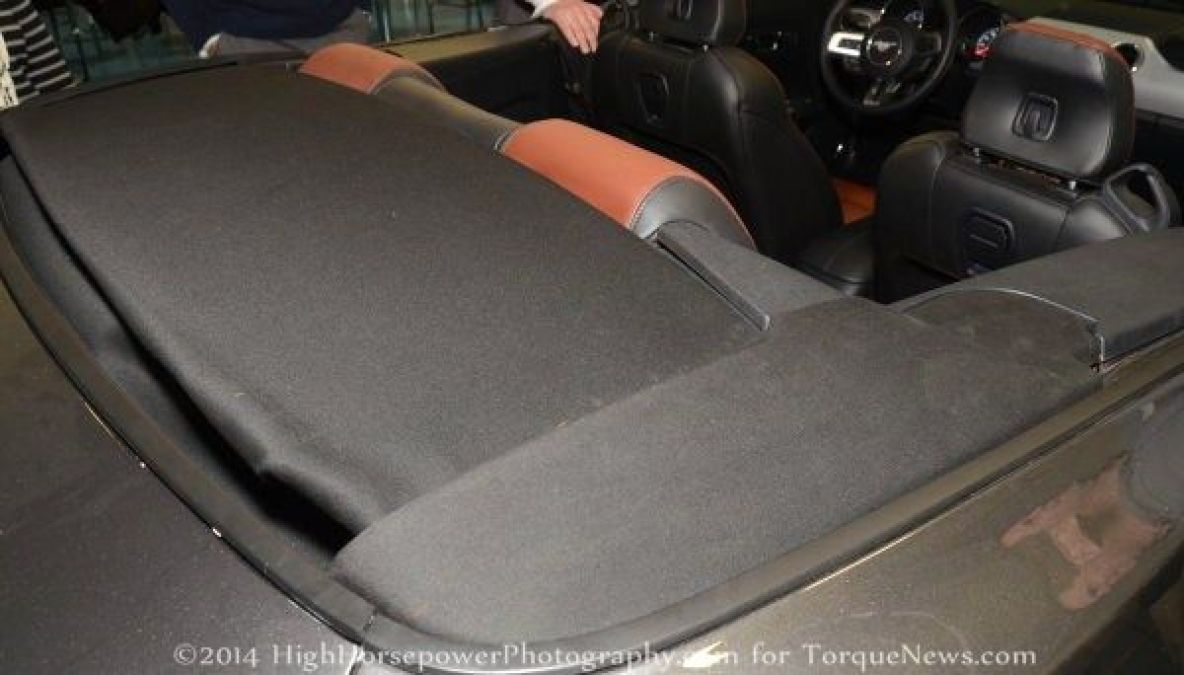 2015 mustang convertible top tonneau