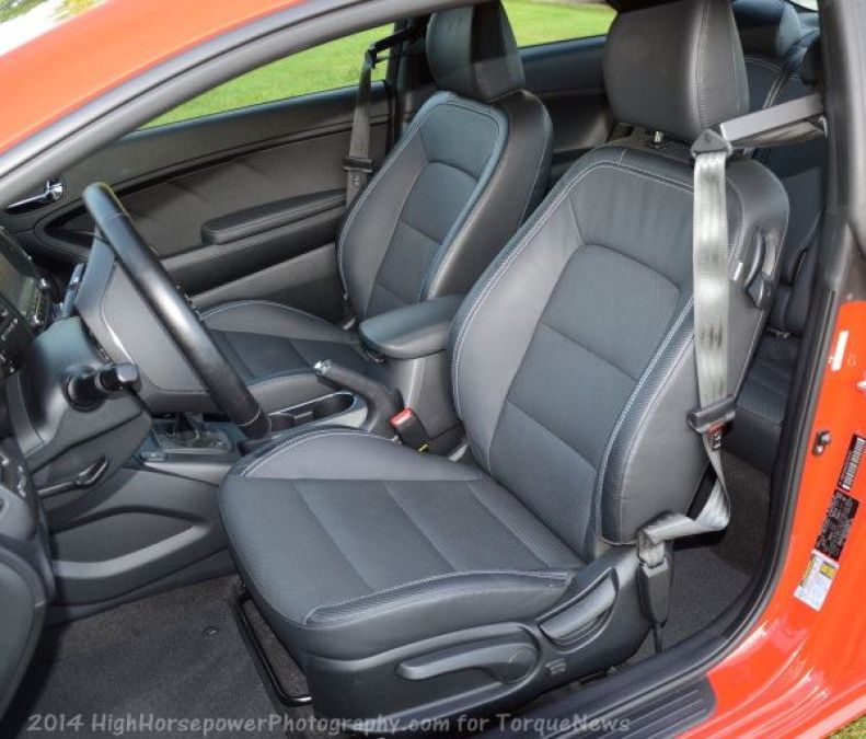 2014 forte koup front seats