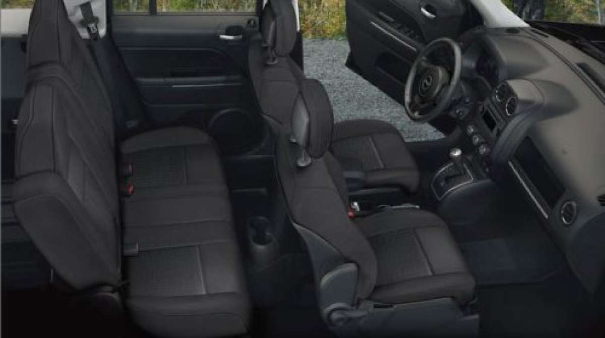 The Interior Of The 2012 Jeep Compass Latitude 4x4 Torque News