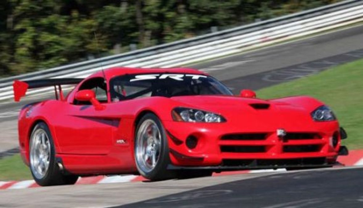 A Look At The Dodge Viper Acr X Running The Ring In 7 03 Torque News