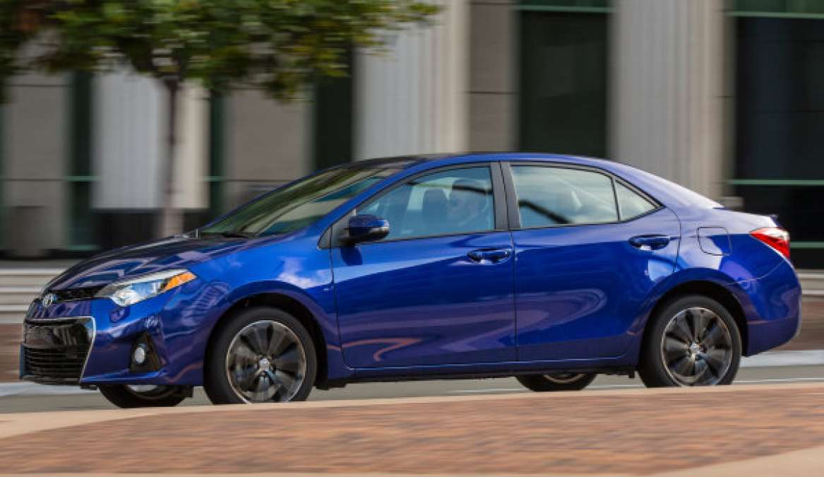 Driving The 2016 Toyota Corolla America S Bestselling Compact