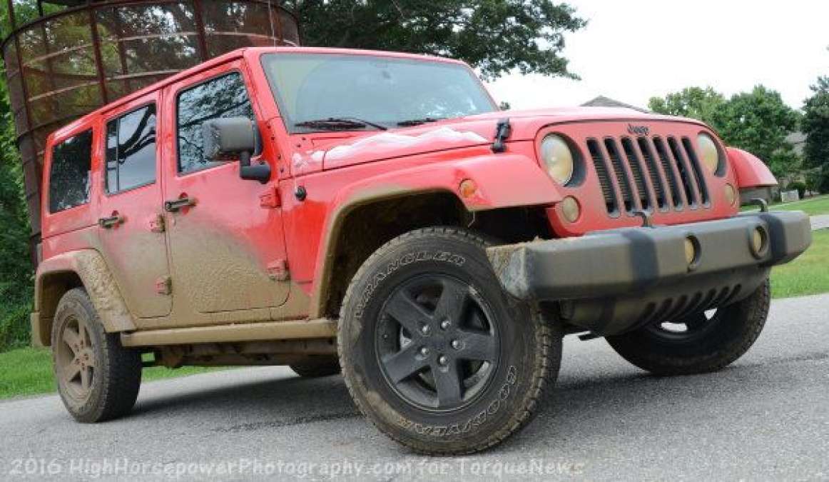 Next Jeep Wrangler Could Pack a 300hp Turbocharged 4-Cylinder | Torque News