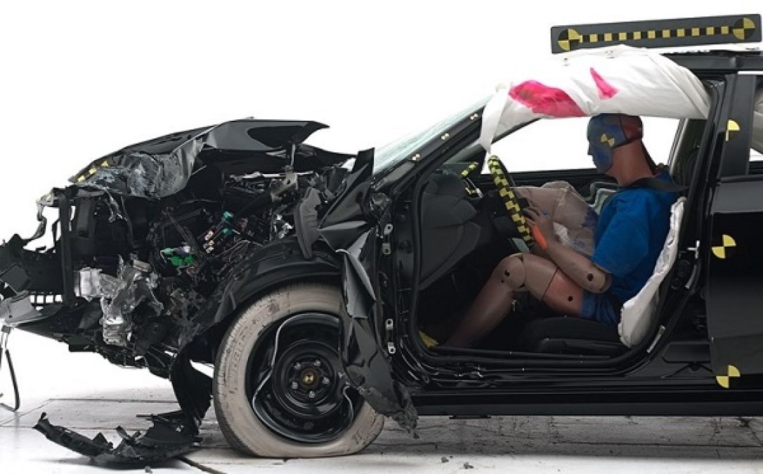 Watch 10th Generation Honda Civic Hit The Wall At 30 Mph Torque News