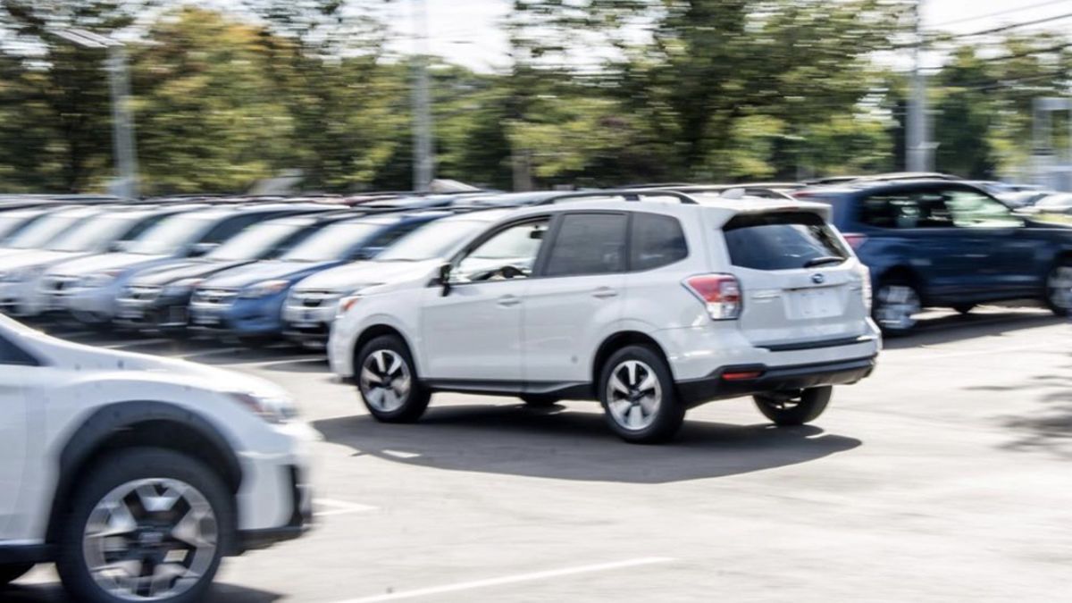 Consumer Reports And Iihs Say 5 Subaru Models Are The Best Used Cars Under 20 000 Torque News