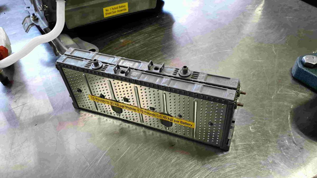 Prius battery online not charging