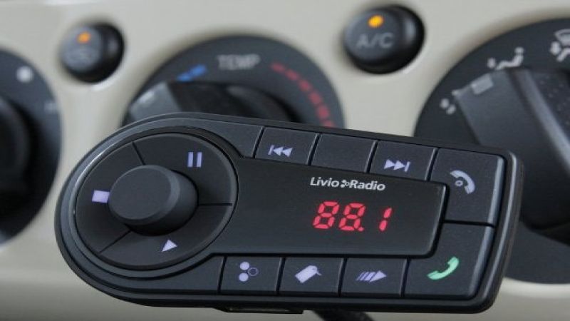 Hammacher Schlemmer car radio