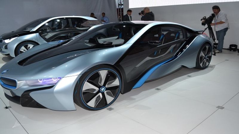 BMW I8
