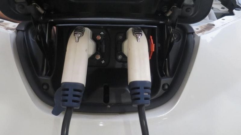 Nissan Leaf Charging