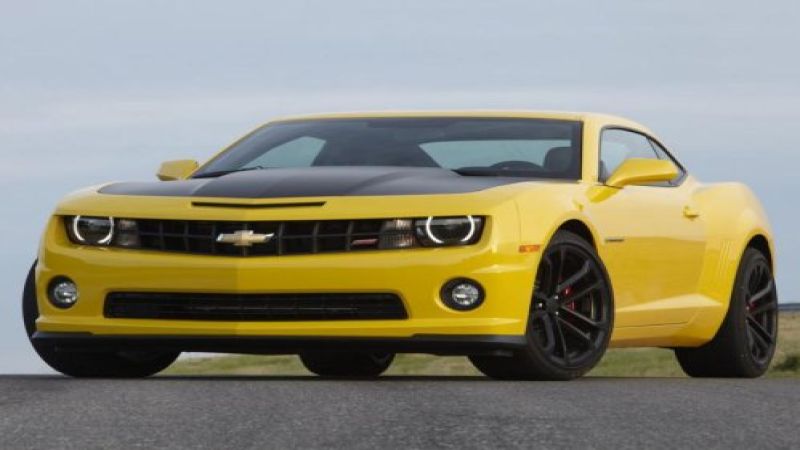 The 2013 Chevrolet Camaro 1LE in yellow