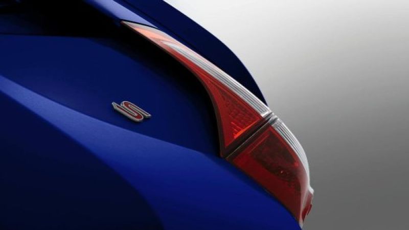 First 2014 Toyota Corolla teaser