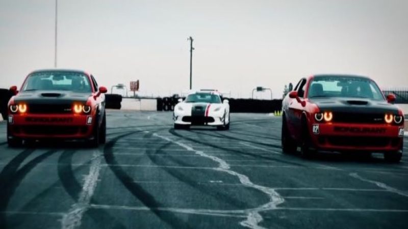 Bondurant Hellcat Challengers and Viper