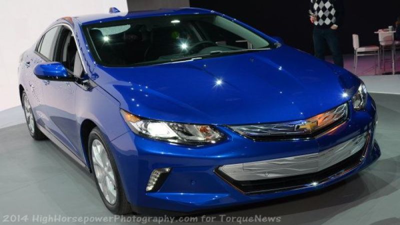 2016 Volt front