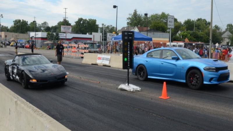 Drago Hellcat Charger beats Corvette