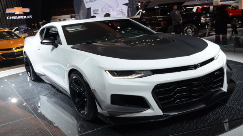 Camaro ZL1 in white