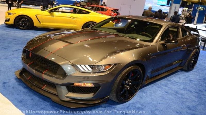 2016 Shelby GT350 Mustangs