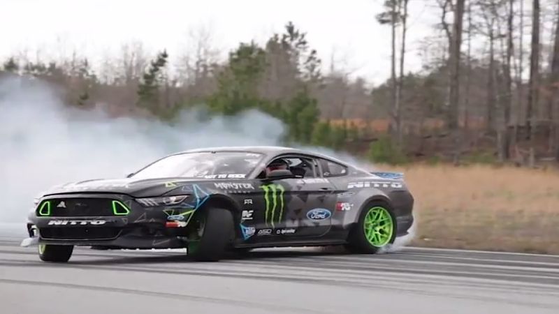 Gittin 2016 Mustang testing