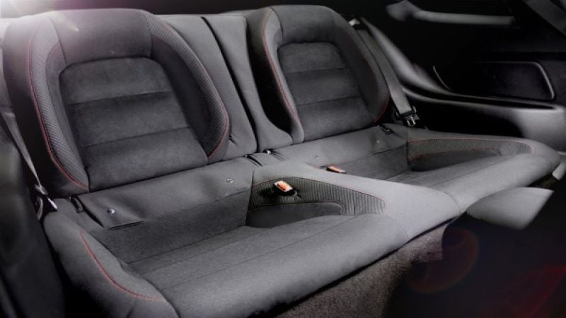 GT350R rear seat