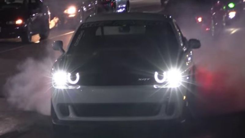 HEllcat Challenger record screen shot